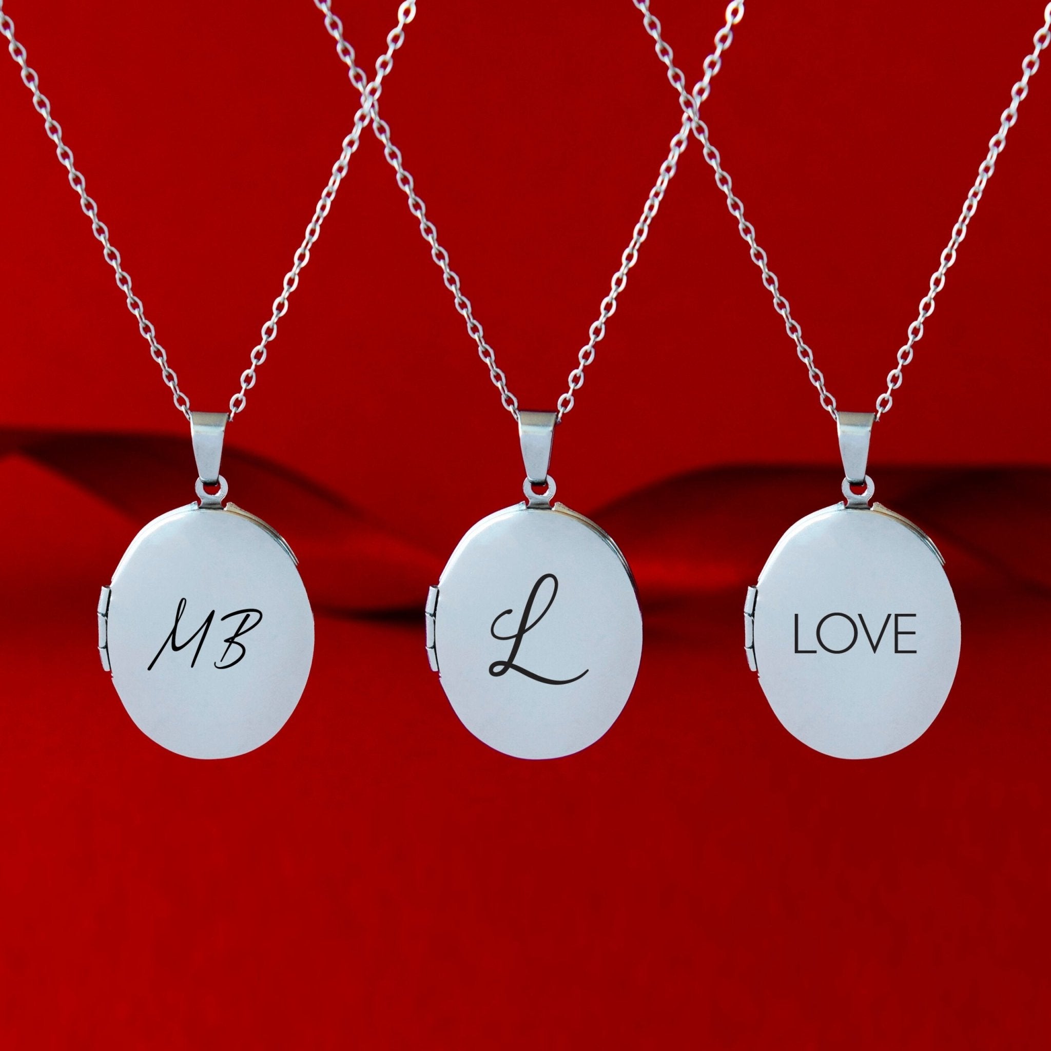 OVAL LOCKET | Initial Letters - MILA CANTES